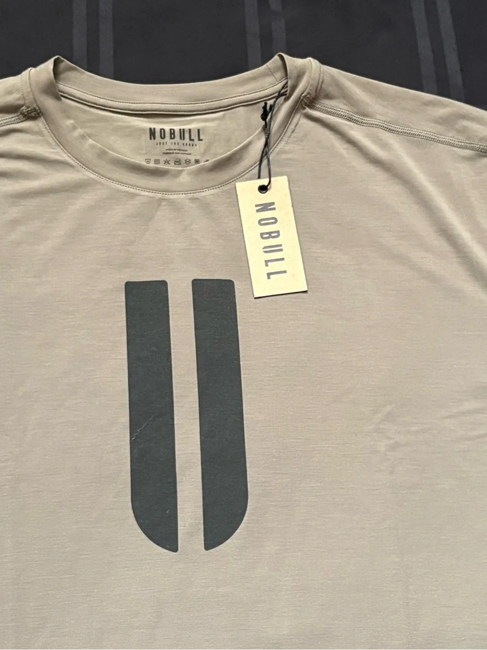 NOBULL HORNS Shirt Mens 2XL Performance Stretch Athletic Training Gym Slim “NWT”